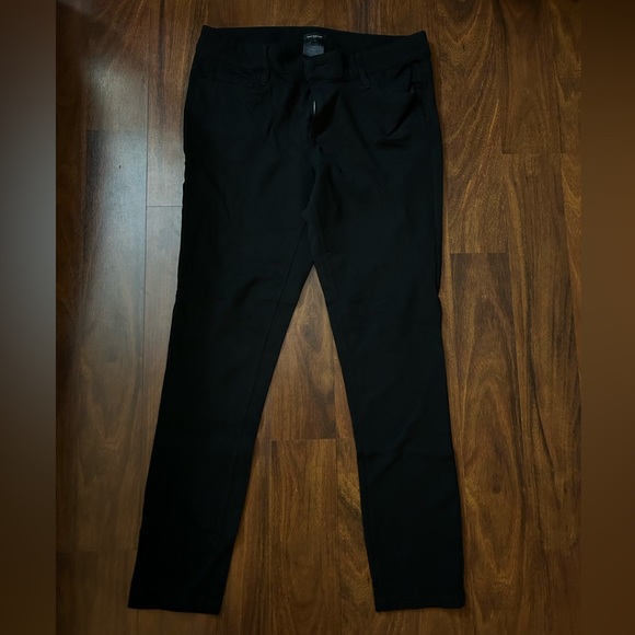 Ann Taylor Legging - Picture 2 of 3